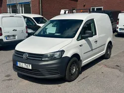 Vit Begagnad 2017 VW Caddy Minibuss | 79 000 kr (Superpris)