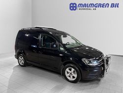 Svart (svartmetallic) Begagnad 2016 VW Caddy Style Minibuss | 119 000 kr (Dyr)