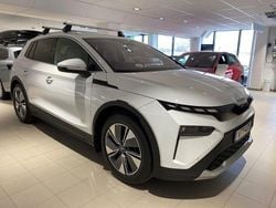 Vit Begagnad 2025 Skoda Elroq SUV | 499 000 kr (Marknadspris)