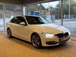 Vit Begagnad 2012 BMW 335 Sport Line Sedan | 199 900 kr (Superpris)