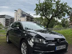 Grå Begagnad 2019 VW Golf VII Kombi | 120 000 kr (Bra pris)