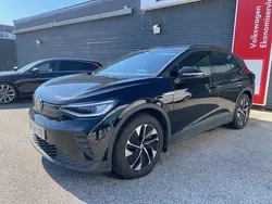 Svart (grenadilla black) Begagnad 2023 VW ID.4 Pro Performance SUV | 299 900 kr (Bra pris)