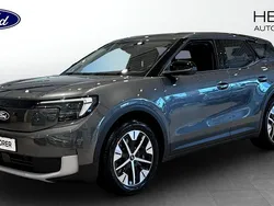 Grå (grey) Ny 2025 Ford Explorer SUV | 514 900 kr (Marknadspris)