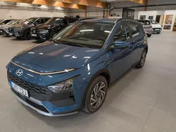 Blå Ny 2024 Hyundai Bayon Essential SUV | 214 900 kr (Marknadspris)
