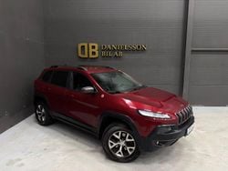 Röd Begagnad 2014 Jeep Cherokee Trailhawk SUV | 119 800 kr (Marknadspris)