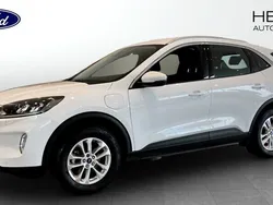 Vit (white) Begagnad 2022 Ford Kuga Titanium SUV | 259 900 kr (Marknadspris)