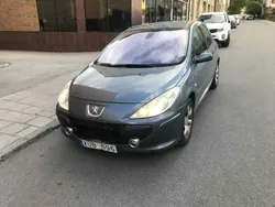 Grå Begagnad 2006 Peugeot 307 Halvkombi | 20 000 kr