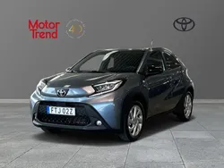 Grå Begagnad 2024 Toyota Aygo Comfort Halvkombi | 164 900 kr (Bra pris)