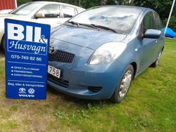 Blå Begagnad 2007 Toyota Yaris Halvkombi | 45 000 kr (Lite dyr)