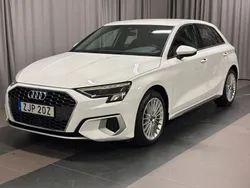 Vit Begagnad 2020 Audi A3 Sportback Halvkombi | 209 900 kr (Marknadspris)