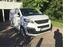 Vit Begagnad 2022 Peugeot e-Expert Van | 215 000 kr (Superpris)