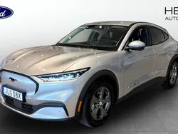 Grå (silver) Begagnad 2021 Ford Mustang Mach-E SUV | 369 900 kr (Superpris)