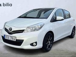 Vit Begagnad 2012 Toyota Yaris Halvkombi | 109 900 kr (Dyr)