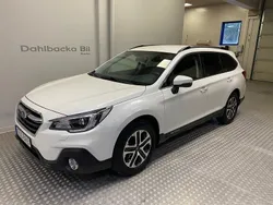 Vit Begagnad 2018 Subaru Outback SUV | 255 000 kr (Marknadspris)