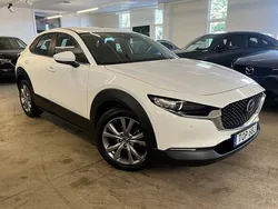 Vit Begagnad 2021 Mazda CX-30 Sky SUV | 239 900 kr (Marknadspris)