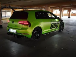 Silver Begagnad 2017 VW Golf VII R Halvkombi | 364 990 kr
