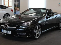 Svart Begagnad 2011 Mercedes SLK350 AMG Cab | 299 900 kr (Lite dyr)