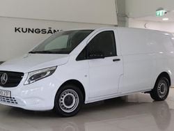 Vit Begagnad 2021 Mercedes Vito Minibuss | 189 900 kr