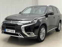 Svart Begagnad 2020 Mitsubishi Outlander SUV | 265 000 kr (Marknadspris)