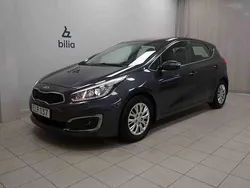 Grå Begagnad 2016 Kia Ceed Halvkombi | 119 000 kr (Dyr)