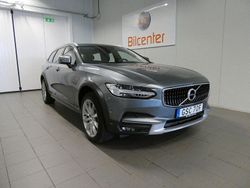 Grå Begagnad 2019 Volvo V90 CC Kombi | 367 900 kr (Marknadspris)