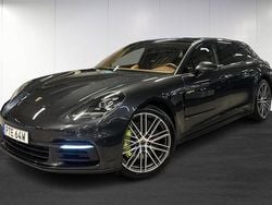 Grå (grey) Begagnad 2019 Porsche Panamera 4 Sedan | 629 000 kr (Marknadspris)