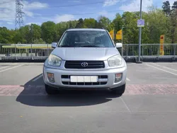 Begagnad 2003 Toyota RAV4 SUV | 28 000 kr