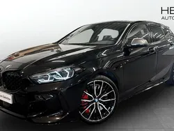 Svart (black) Begagnad 2023 BMW M135 Shadowline Halvkombi | 458 700 kr (Lite dyr)