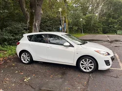 Vit Begagnad 2011 Mazda 3 Inclusive Halvkombi | 59 000 kr (Bra pris)