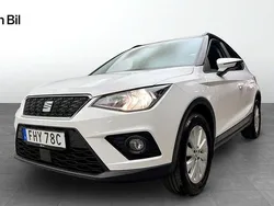 Vit (candy white/midnight blac) Begagnad 2021 Seat Arona Style SUV | 154 900 kr (Marknadspris)