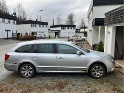 Silver Begagnad 2010 Skoda Superb Ambition Kombi | 35 000 kr (Bra pris)