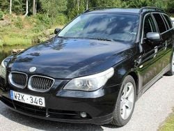 Svart Begagnad 2005 BMW 525 Kombi | 59 000 kr (Dyr)