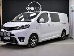 Vit Begagnad 2019 Toyota Proace Van | 329 800 kr