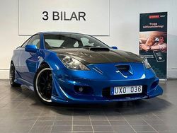 Ljusblå (blå) Begagnad 2004 Toyota Celica Sport Halvkombi | 109 900 kr