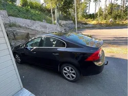 Svart Begagnad 2011 Volvo S60 Momentum Sedan | 82 500 kr (Marknadspris)