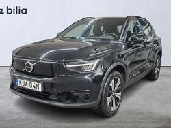 Svart Begagnad 2022 Volvo XC40 Core SUV | 329 900 kr