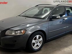 Grå Begagnad 2008 Volvo V50 Kombi | 34 900 kr (Marknadspris)
