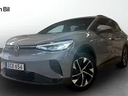 Grå (moonstone grey) Begagnad 2022 VW ID.4 Pro Performance SUV | 339 900 kr (Lite dyr)