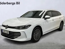 Vit Begagnad 2024 VW Passat Elegance Kombi | 409 000 kr (Dyr)