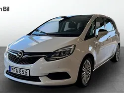 Vit Begagnad 2016 Opel Zafira Tourer Minibuss | 119 500 kr (Lite dyr)