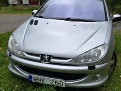 Grå Begagnad 2005 Peugeot 206 Sport Halvkombi | 13 500 kr (Lite dyr)