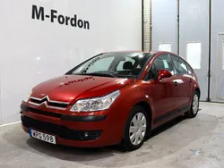 Ljusröd Begagnad 2005 Citroën C4 Halvkombi | 59 900 kr