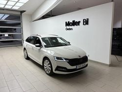 Candy white Begagnad 2021 Skoda Octavia Style Kombi | 275 000 kr (Marknadspris)