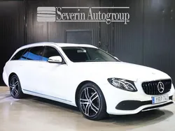 Vit (vit metallic) Begagnad 2017 Mercedes E220 Kombi | 199 000 kr (Superpris)