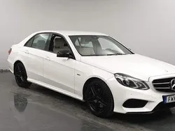 Vit Begagnad 2016 Mercedes E250 AMG Sedan | 186 500 kr (Marknadspris)