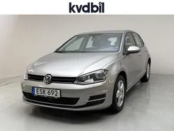 Silver (silver metallic) Begagnad 2015 VW Golf VII Halvkombi | 84 800 kr (Bra pris)