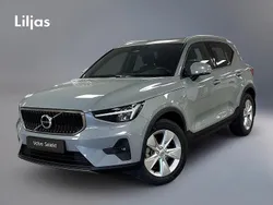 Grå Begagnad 2024 Volvo XC40 Core SUV | 339 000 kr (Bra pris)