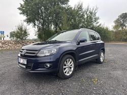 Mörkblå Begagnad 2013 VW Tiguan Sportline SUV | 148 500 kr (Lite dyr)