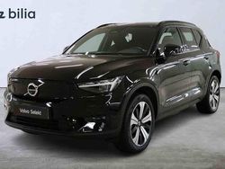 Svart Begagnad 2023 Volvo XC40 SUV | 409 000 kr