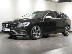 Svart Begagnad 2016 Volvo V60 R-Design Kombi | 194 800 kr (Dyr)